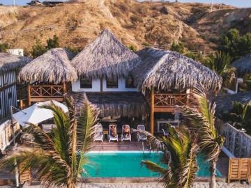 PUNTA SAL, CASA VICTORIA, HERMOSA CASA PARA VACACIONAR