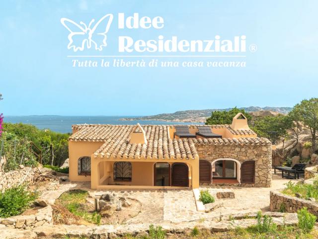 PUNTA SARDEGNA Meravigliosa Villa in affitto