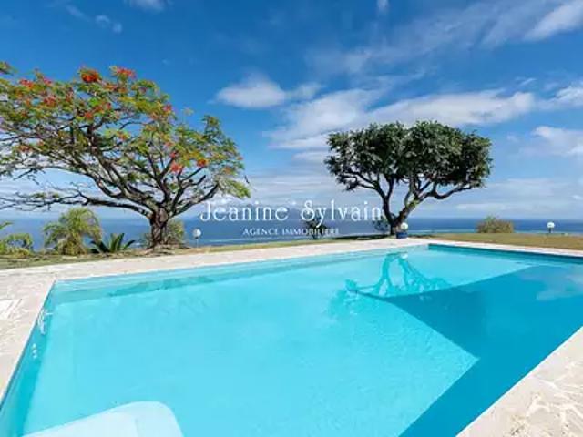 Punaauia 98703 Achat / Vente maison 4 pièces t4 piscine terrasse