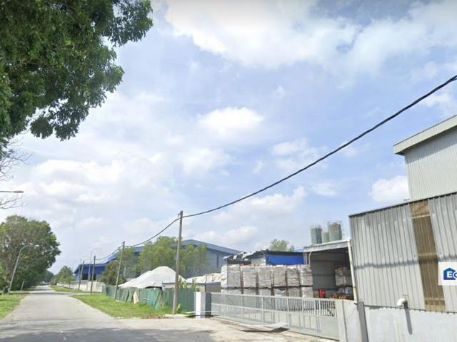 Puncak Alam