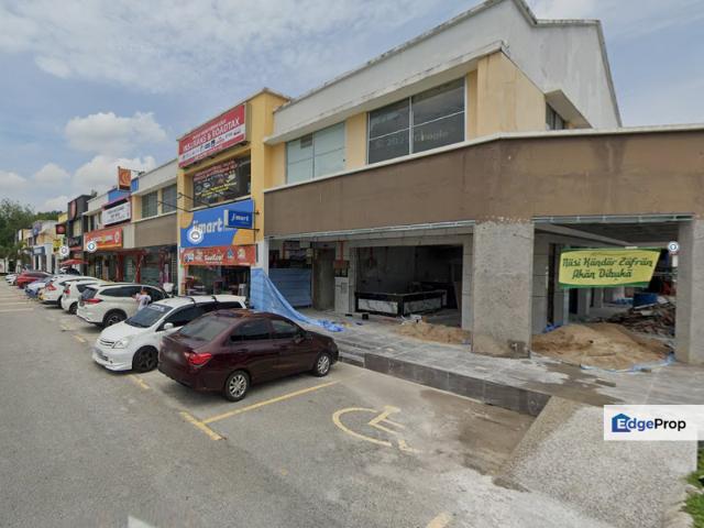 Puncak Alam