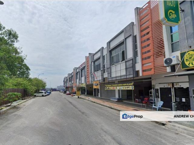 Puncak Alam