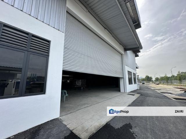 Puncak Alam