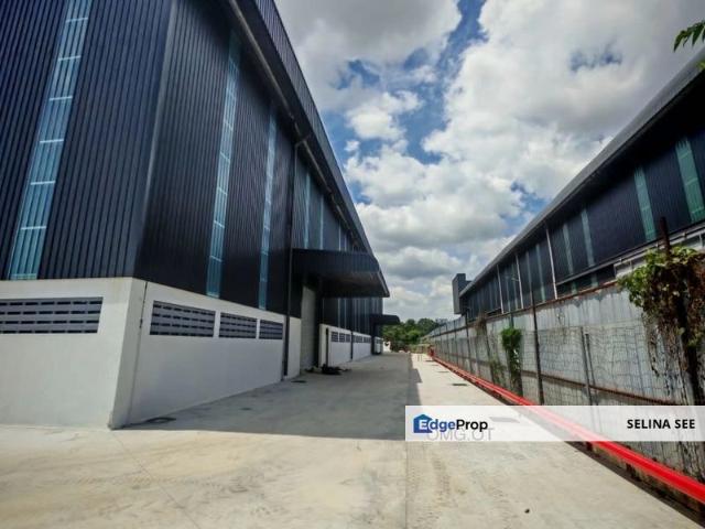 Puncak Alam