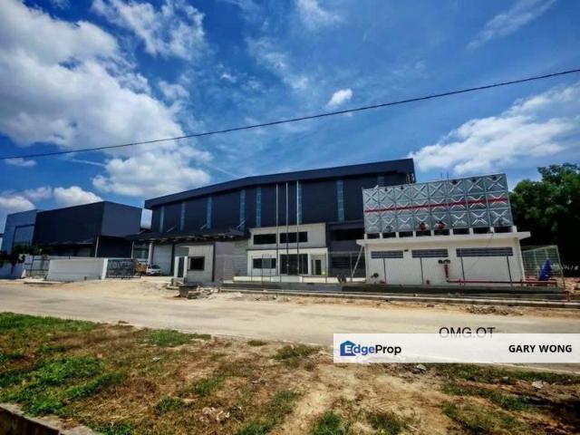 Puncak Alam