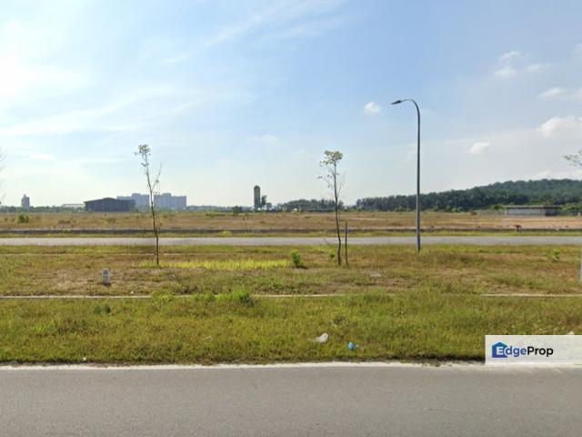 Puncak Alam