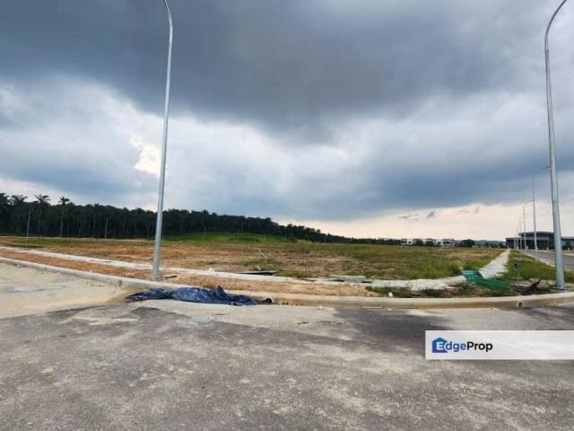 Puncak Alam