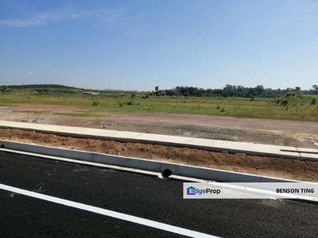 Puncak Alam 30 Acres of Industrial Land For Sale