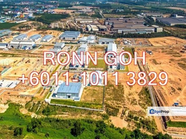 PUNCAK ALAM: 3.0 ACRES + CONVERTED INDUSTRIAL LAND FOR SALE @ RM 75 PER SQFT / * 雪兰儿, 普卡阿拉姆: 3.0 英畝+ 已转换工業用地（ 出售 RM75 一方尺 ）