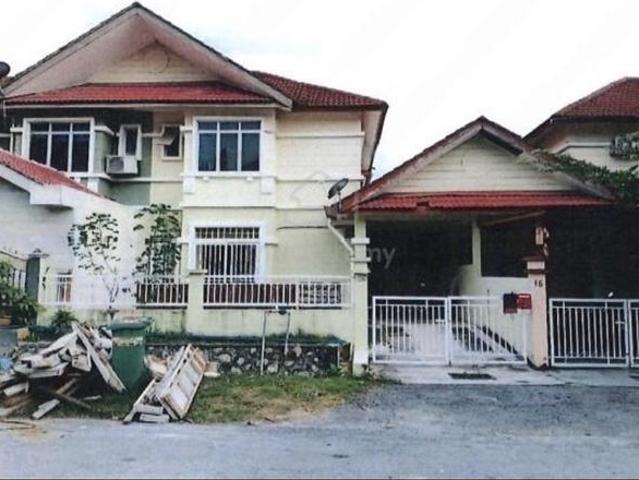 Puncak Alam semi D