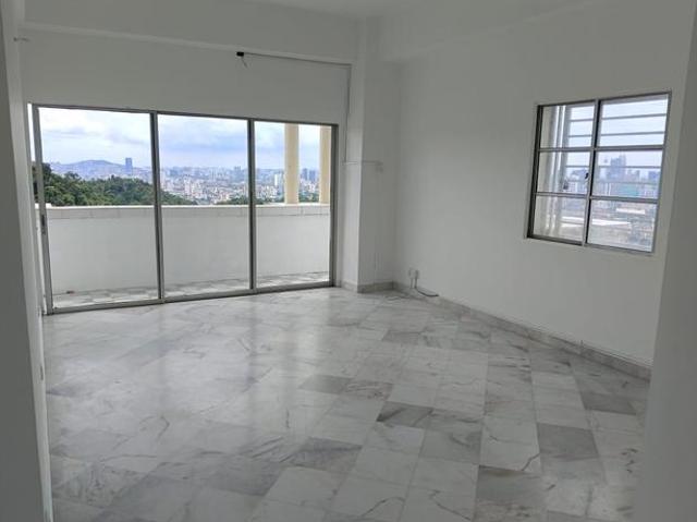 Puncak Athenaeum Ampang 4 Rooms 3 Bath