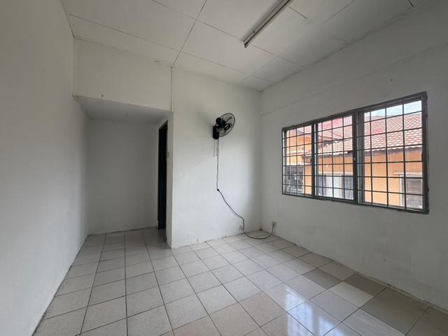 PUNCAK DESA APT Kepong Walk Up Apartment Walking Distance To MRT