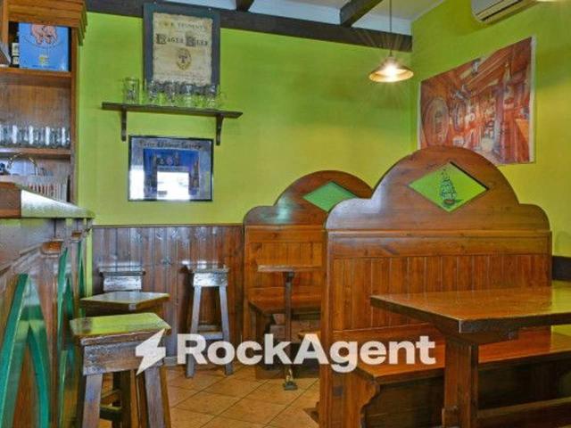Pub in vendita a Albenga