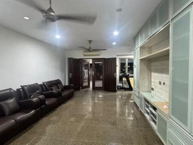 Puchong Meranti jaya 1 double storey top renovation with good con