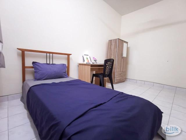 [PUCHONG] Chinese Landed Three Storey House| Single Room at Puteri 8