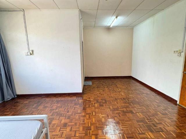 Puchong D/Storey room rent fully furnished WiFi cleaning service near Bank Shopping ️ Mall