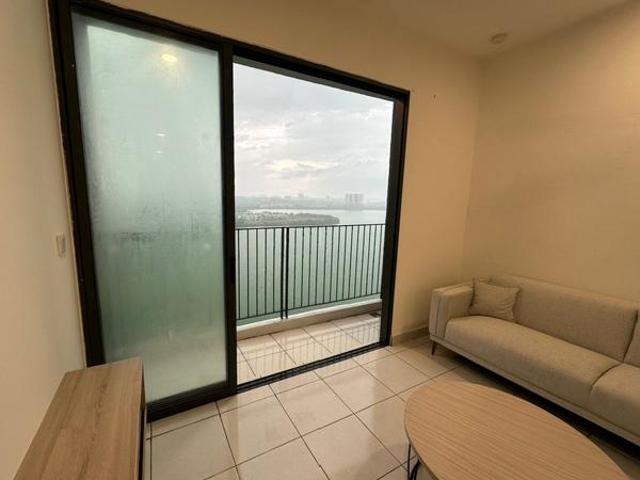 Puchong E Island Lake Haven Good Location