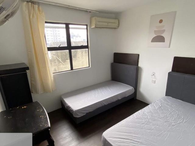 Puchong Jaya Co Living Room | 2 Min to Bank & Clinic, 8 Min Walk to LRT
