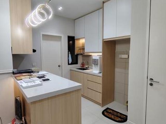 Puchong Kinrara Vierra Residence New Condo 3rooms 2bathrooms 1carpark