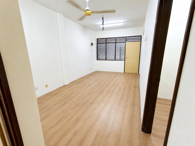 Puchong Perdana Apartment 538sf 3R1B Taman Puchong Perdana Puchong
