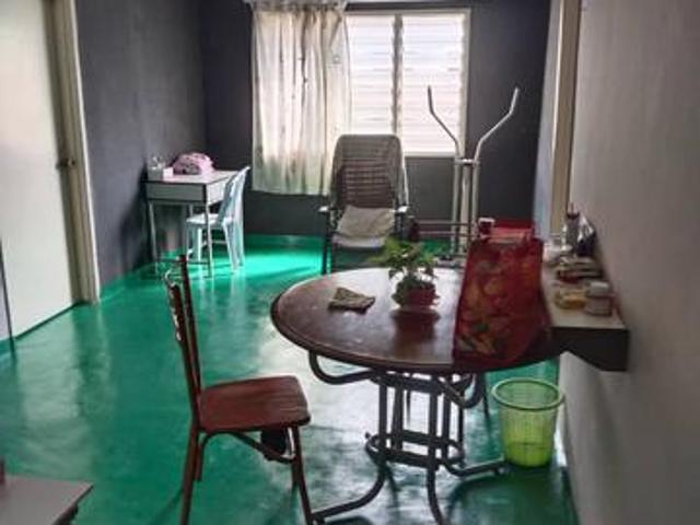 Puchong Seri Damai Flat Apartment Saujana Puchong SP1