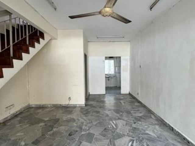 Puchong serindit double storey 0 down payment and full loan 100 margin