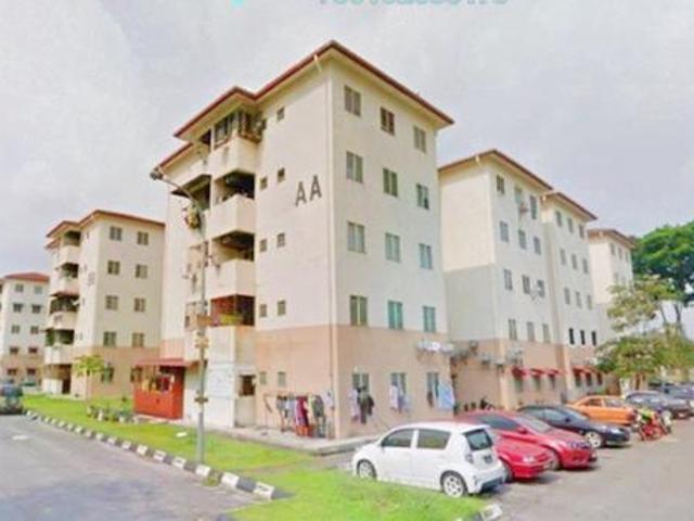 Puchong Utama Court 2 Apartment FREEHOLD Block GG Level 4