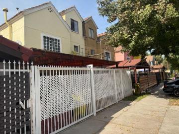 Pudahuel, Venta hermosa casa 3 pisos Valle Generoso Pud 93035