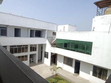 Puente piedra alquiler de Local de 600 m² – Ideal para Policlínico, Colegio o Instituto