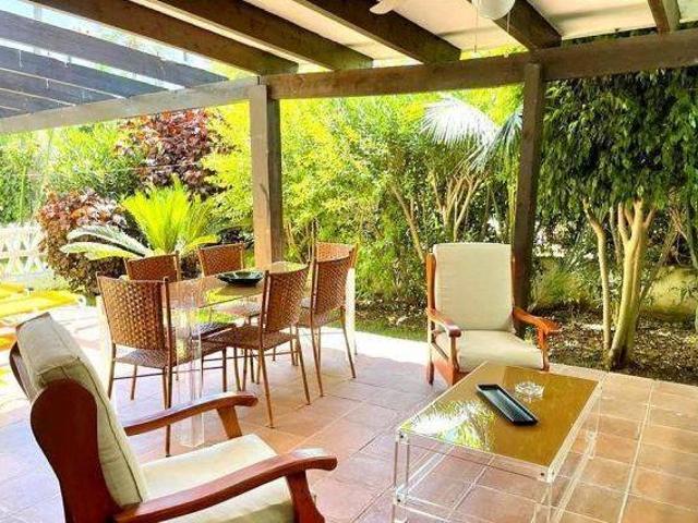 Puerto banus alquiler con jardin