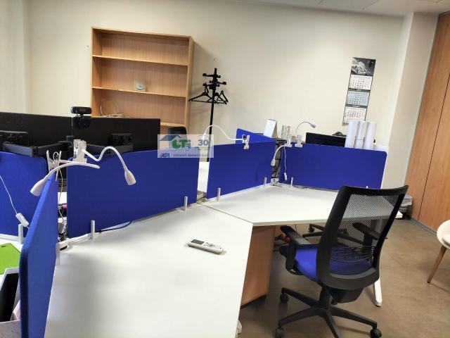 PUESTO DE TRABAJO, COWORKING EN CUARTE DE HUERVA
