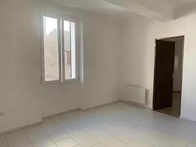 Puget Ville 83390 Location appartement 2 pièces t2