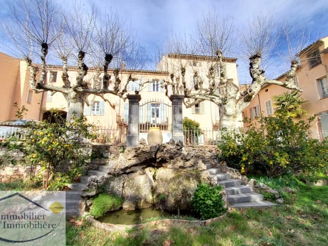 PUGET VILLE, ENSEMBLE IMMOBILIER A RENOVER