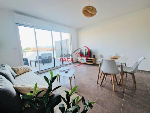 PUGET SUR ARGENS LOCATION APPARTEMENT MEUBLE 2 PIECES