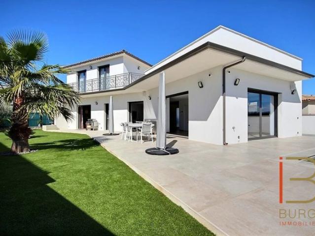 Puget sur argens: Villa d'architecte haut de gamme 6P avec piscine et garage. Exclusivité
