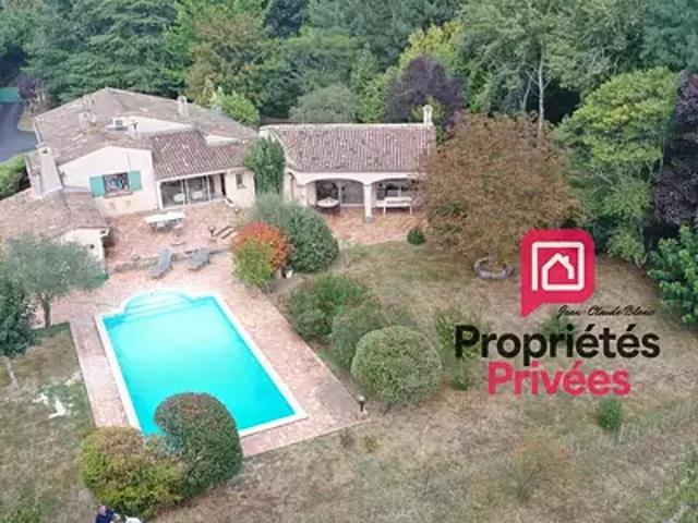 Pugnac 33710 Achat / Vente maison 6 pièces t6 piscine jardin