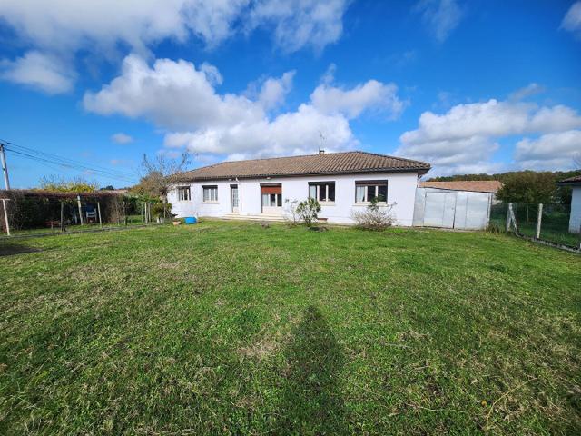 Pugnac Maison De 132 m2 sur Plus De 1000 m2 De Jardin 132m² Pugnac