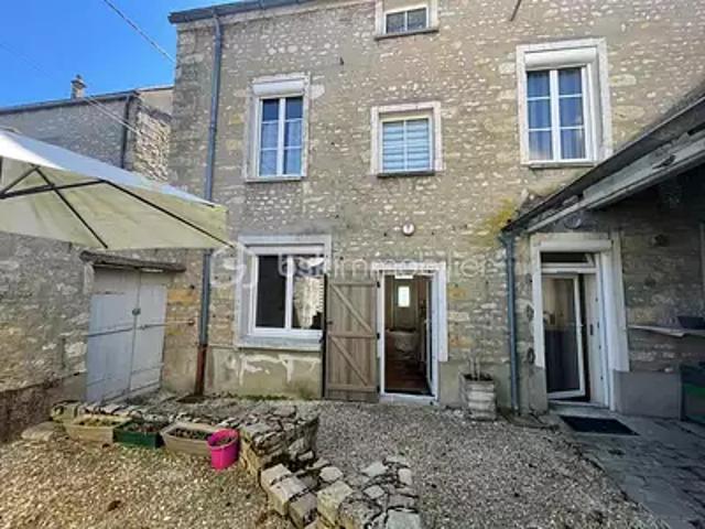 Puiseaux 45390 Achat / Vente maison 7 pièces t7 terrasse cave
