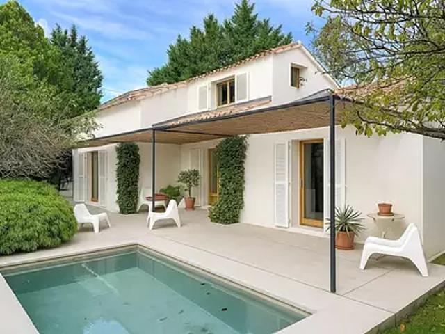 Pujaut 30131 Achat / Vente maison 6 pièces t6 piscine terrasse