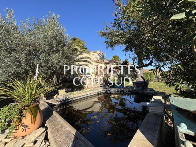 PUJAUT Maison de 125 m2 sur 1278 m2