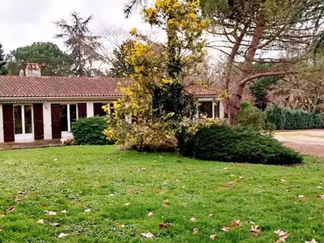 Pujols 33350 Achat / Vente maison 6 pièces t6 au dernier étage terrasse