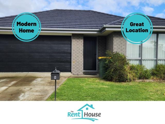 pukekohe, 4 bedrooms