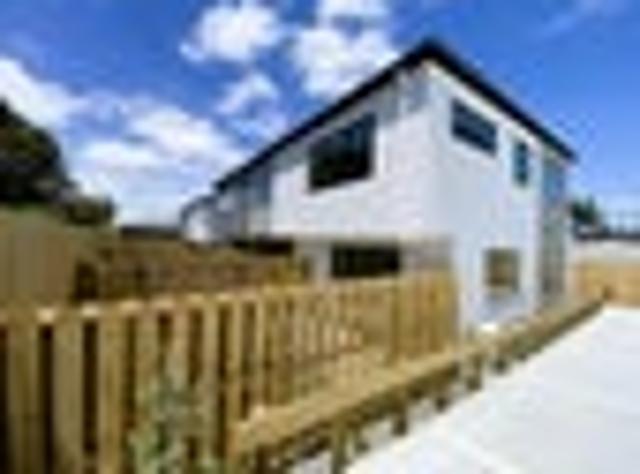 Pukekohe, 2 bedrooms, $570 pw