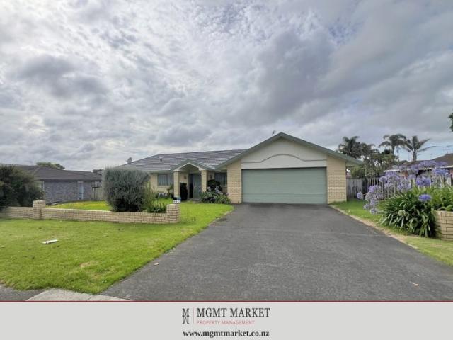 pukekohe, 3 bedrooms
