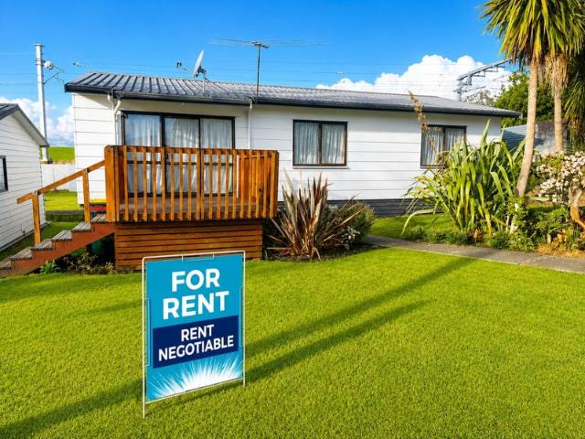 pukekohe, 3 bedrooms