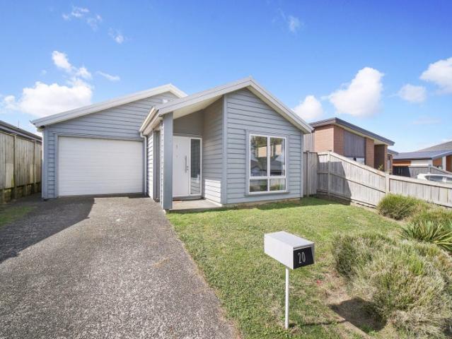 pukekohe, 3 bedrooms