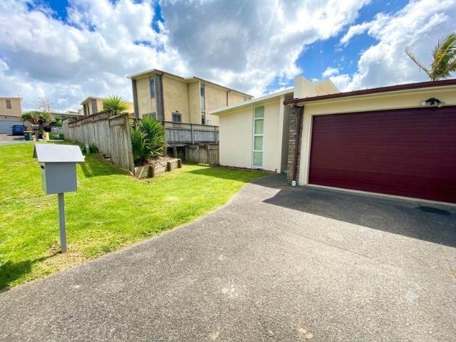 pukekohe, 3 bedrooms