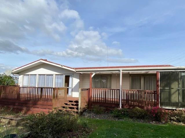 Pukekohe, 3 bedrooms