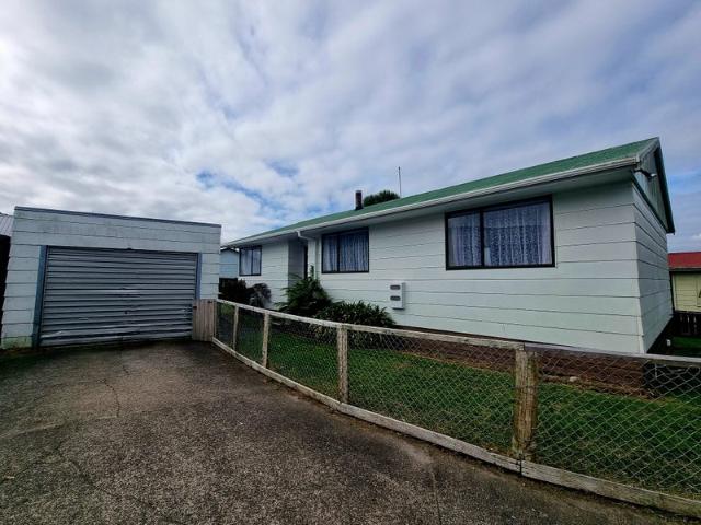 pukehangi, 3 bedrooms