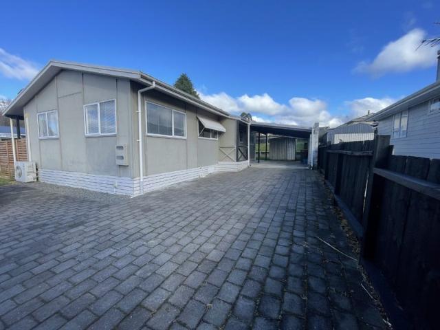 pukehangi, 3 bedrooms